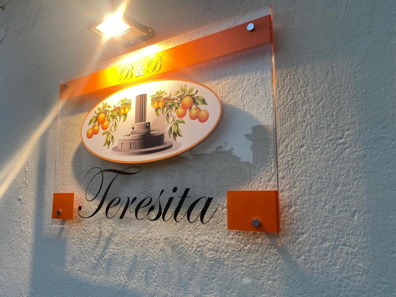 Teresita Apartment Монреале Екстериор снимка