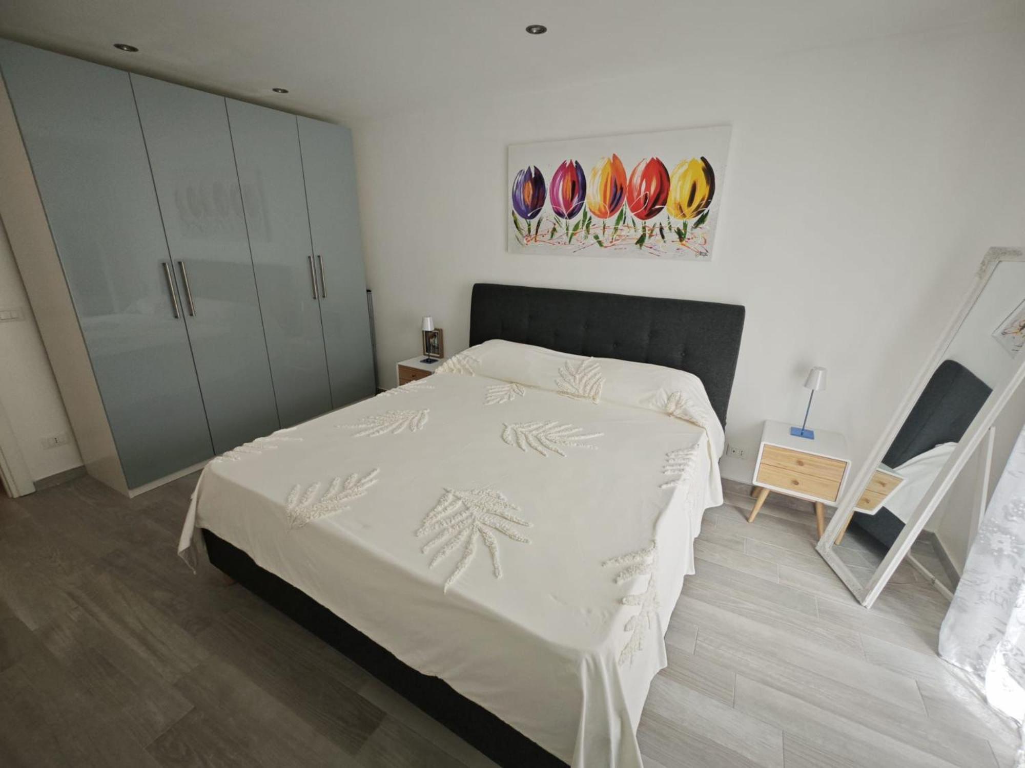 Teresita Apartment Монреале Екстериор снимка
